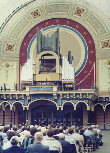 The 1990 re-opening concert